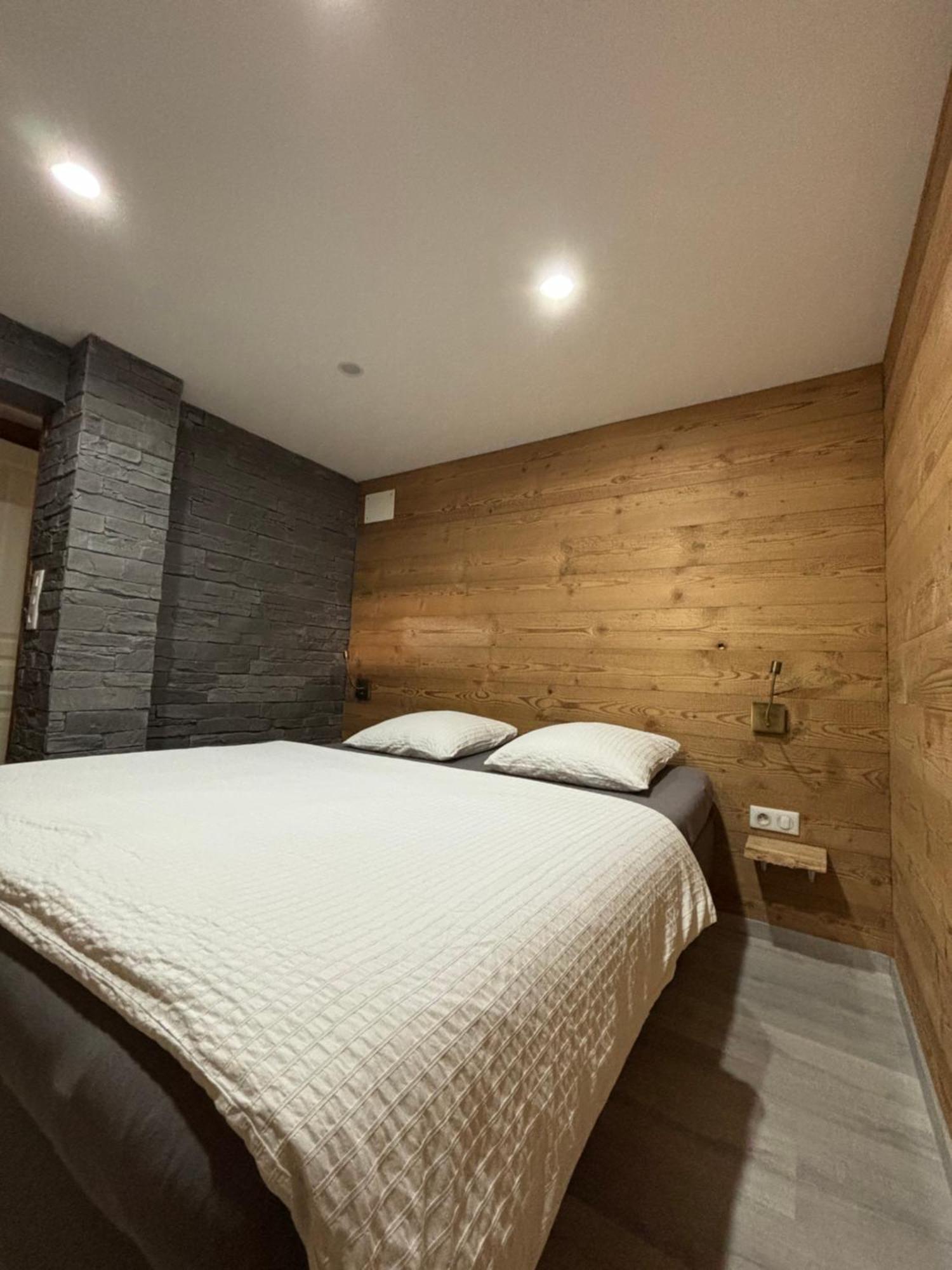 Chalets Du Bouchot & Jacuzzi Privatif Proximite Gerardmer & La Bresse Rochesson Exterior photo
